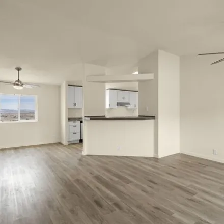 Image 2 - Peek Avenue, Silver Springs, NV 89429, USA - Apartment for sale