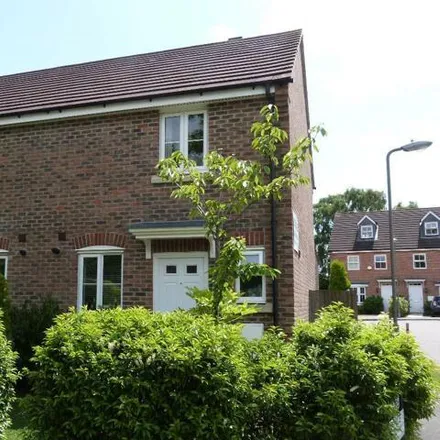 Buy this 2 bed house on The Elms in Tandridge, CR6 9AY