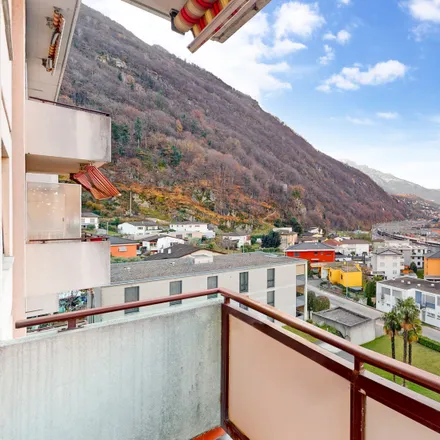 Rent this 4 bed apartment on Via Mulino Rosso in 6517 Arbedo-Castione, Switzerland