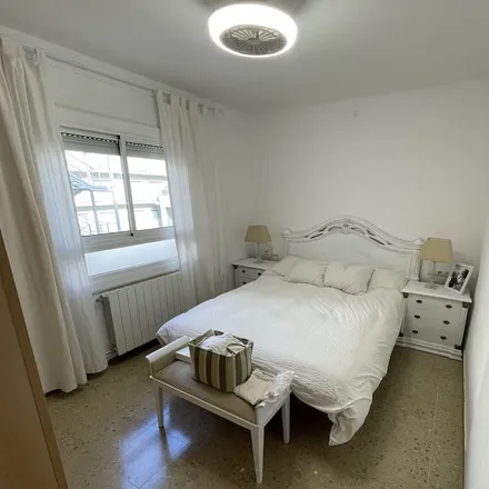 Image 2 - Calafell, l'Hostal, Plaça de l'Estació, 43882 Calafell, Spain - Apartment for rent