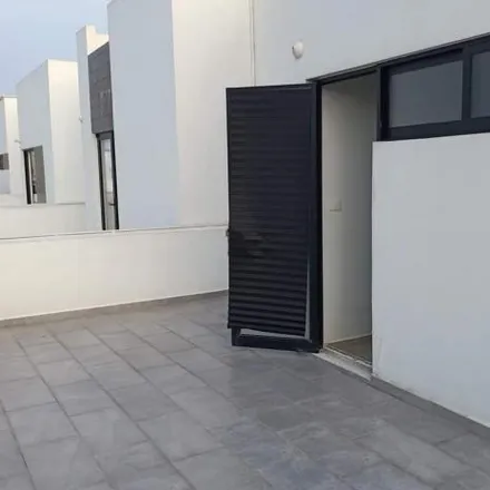 Rent this 3 bed house on unnamed road in Colonia José María Pino Suárez, TAB