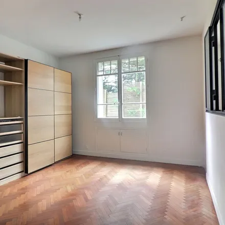 Rent this 2 bed apartment on 3 Boulevard de Sébastopol in 75001 Paris, France