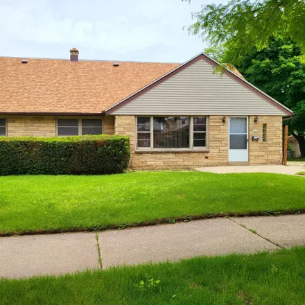 Buy this 4 bed house on 7476 West Beckett Avenue in Milwaukee, WI 53216