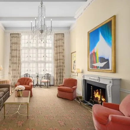 Image 2 - 14 East 75th Street, New York, NY 10021, USA - Apartment for sale