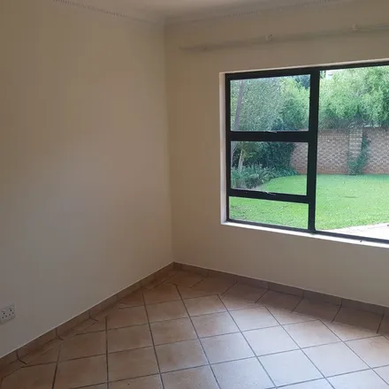 Image 3 - Albert Road, Tshwane Ward 65, Irene, 0046, South Africa - Apartment for rent