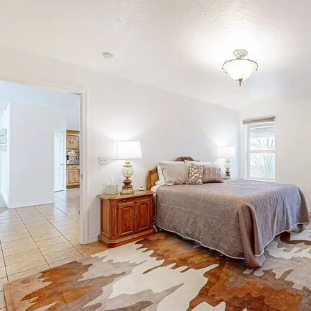 Rent this 3 bed house on Pocatello