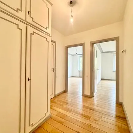 Rent this 3 bed apartment on Abbaye de Forest - Abdij van Vorst in Chaussée de Bruxelles - Brusselse Steenweg, 1190 Forest - Vorst