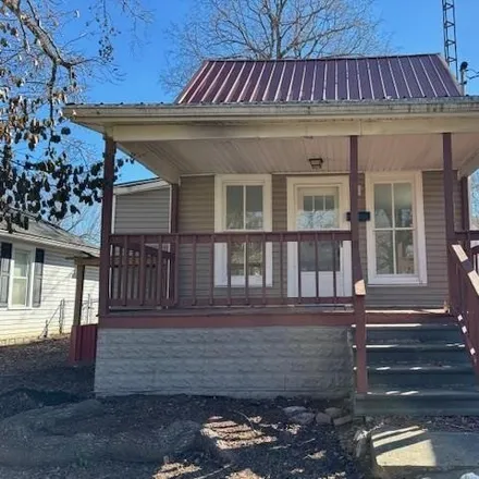 Buy this 2 bed house on 476 Peters Street in Central City, KY 42330