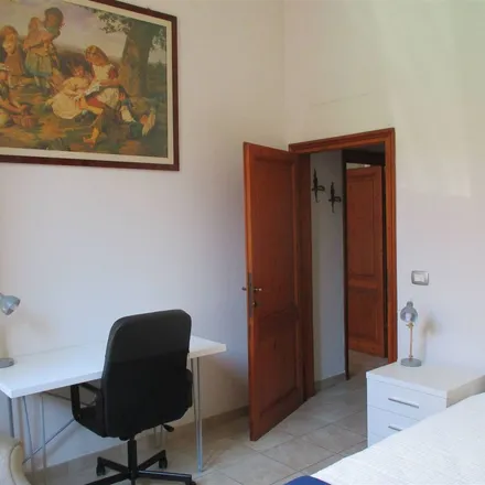 Rent this 4 bed apartment on Ponte della Vittoria in Piazza Taddeo Gaddi, 50100 Florence FI