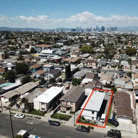 Image 2 - 1549 East 51st Street, Los Angeles, CA 90011, USA - House for sale