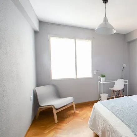 Rent this 5 bed room on 063 Avinguda del Port I in Avinguda del Port, 46023 Valencia