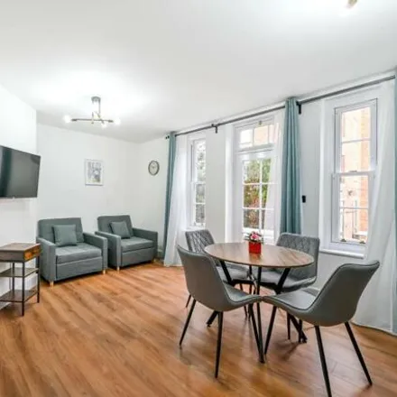 Buy this 1 bed apartment on Newcommon House in York Rise, London