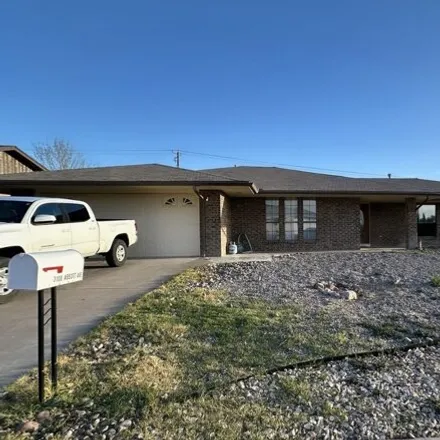 Buy this 4 bed house on 3112 Abbott Avenue in Alamogordo, NM 88310