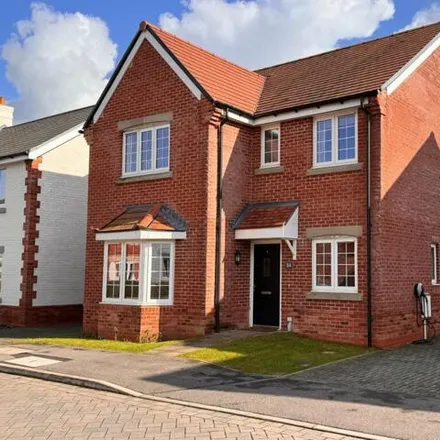 Buy this 4 bed house on Goswell Square in Holybourne, GU34 2FZ