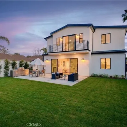 Image 4 - 6623 West 82nd Street, Los Angeles, CA 90045, USA - House for sale