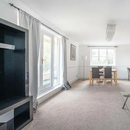 Rent this 3 bed apartment on Four5Two Finchley Road in 452 Finchley Road, Childs Hill