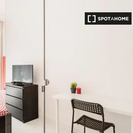 Rent this 7 bed room on Via Felice Bellotti 9 in 20219 Milan MI, Italy