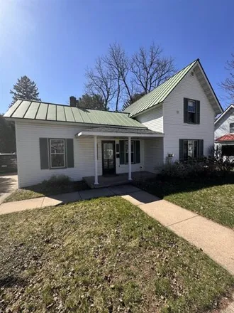 Buy this 3 bed house on 542 5th Street in Waupaca, WI 54981