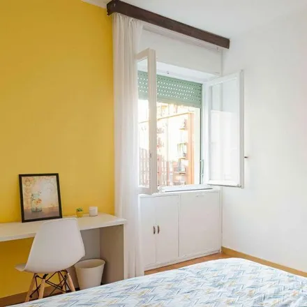 Image 2 - Viale Carlo Troya - Room for rent