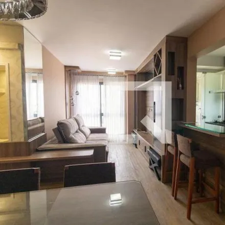Rent this 2 bed apartment on Estapar in Rua Lourenço José Tiepolo, Bairro Jardim Botânico