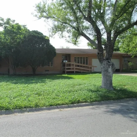 Image 2 - 1807 North 5th Street, McAllen, TX 78501, USA - House for sale