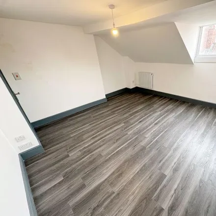 Image 4 - The Menz Room, Commercial Road, Grantham, NG31 6DN, United Kingdom - Apartment for rent