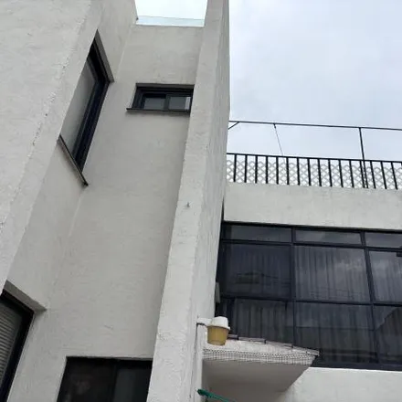 Buy this 4 bed apartment on Escuela Secundaria 55 República del Salvador in Calle Aspiros, Azcapotzalco