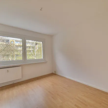 Rent this 2 bed apartment on Harthaer Straße 60 in 01169 Dresden, Germany