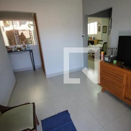 Buy this 5 bed house on Rua José Isidoro Miranda in Santa Maria Goretti, Belo Horizonte - MG