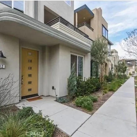 Rent this 3 bed townhouse on 612 Cultivate in Irvine, CA 92618