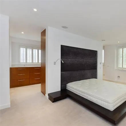 Image 4 - 16 Prince Arthur Road, London, NW3 6AX, United Kingdom - Apartment for rent