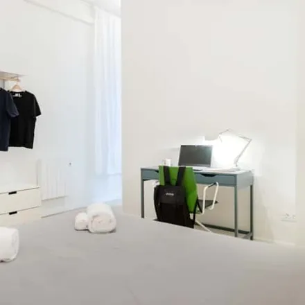 Rent this 8 bed room on Assunta Madre in Carrer de Provença, 300