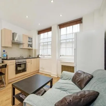 Rent this studio apartment on 24 Linhope Street in London, NW1 6HB
