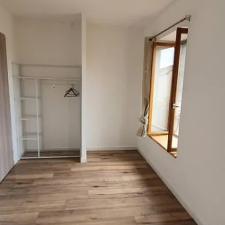 Rent this 2 bed apartment on 32 Avenue Pasteur in 31220 Cazères, France