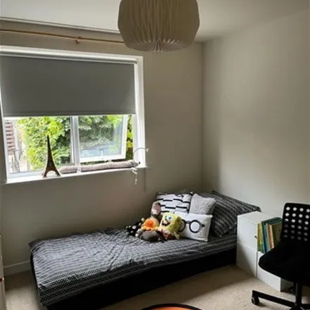 Rent this 1 bed apartment on Park Road in London, SW19 2HT