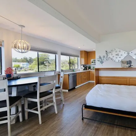 Rent this 1 bed condo on Aptos Beach Drive in Rio del Mar, Santa Cruz County
