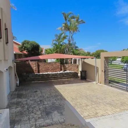 Image 3 - Ebony Street, Blue Bend, East London, 5200, South Africa - Apartment for rent