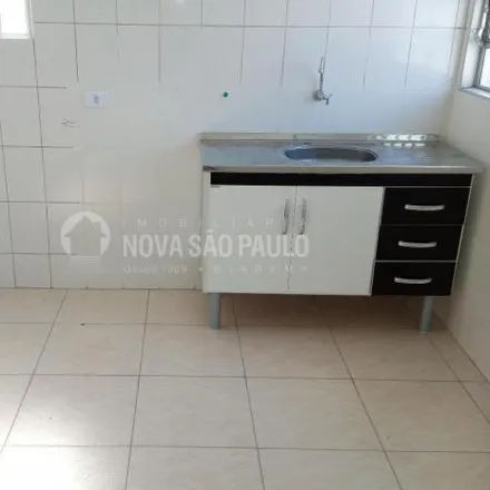 Rent this 2 bed house on Rua Verin in Centro, Diadema - SP
