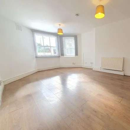 Rent this 1 bed apartment on Gipsy Hill Brewing Company in Hamilton Road, London