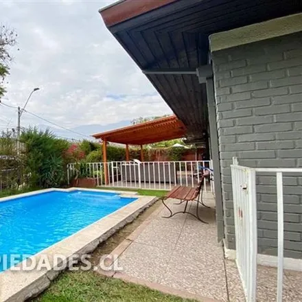 Buy this 6 bed house on Mataquito 7743 in 757 0685 Provincia de Santiago, Chile