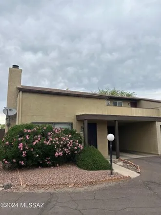 Rent this 2 bed house on 805 East Horsetail Lane in Tucson, AZ 85719