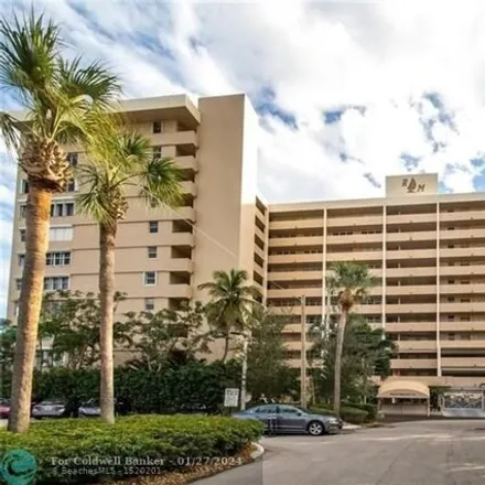 Buy this 2 bed condo on 3198 Northeast 49th Street in Fort Lauderdale, FL 33308