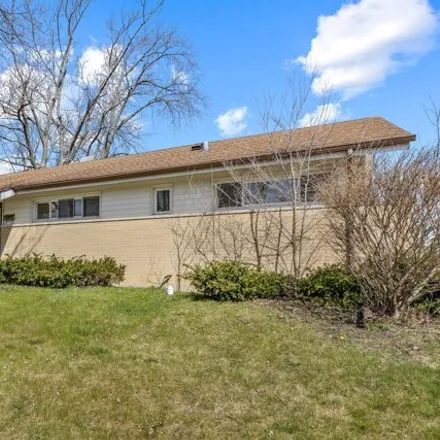 Image 2 - 570 Newark Lane, Hoffman Estates, Schaumburg Township, IL 60169, USA - House for sale