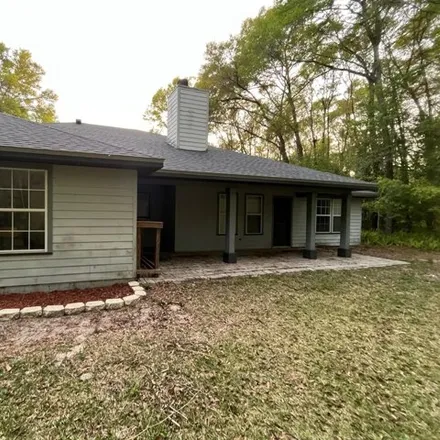 Buy this 3 bed house on Southwest 186th Street in Newberry, FL 32669