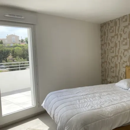 Image 6 - Martigues, Bouches-du-Rhône, France - Apartment for rent