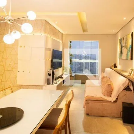 Buy this 2 bed apartment on Rua Taubaté 77 in Baeta Neves, São Bernardo do Campo - SP