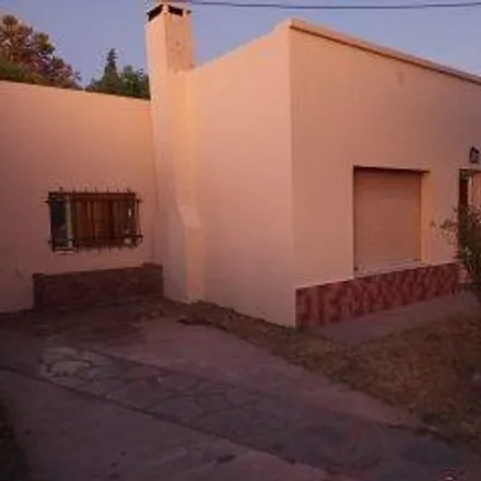 Buy this 2 bed house on Carlos Pellegrini 2641 in Partido de General Paz, 1987 Ranchos