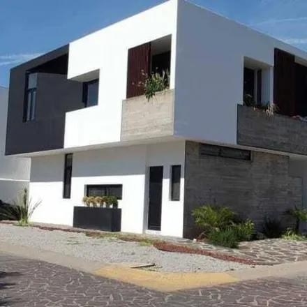 Buy this 3 bed house on Torricón in 45051 Región Centro, JAL