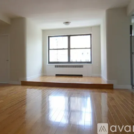 Rent this studio apartment on 252 E 61st St