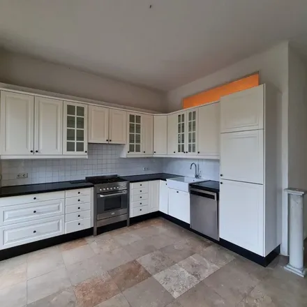 Rent this 1 bed apartment on Graaf van Solmsweg 69E in 5221 BM 's-Hertogenbosch, Netherlands